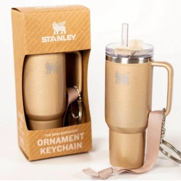 Stanley Water Bottle Ornament Keychain - Picture 13 of 16